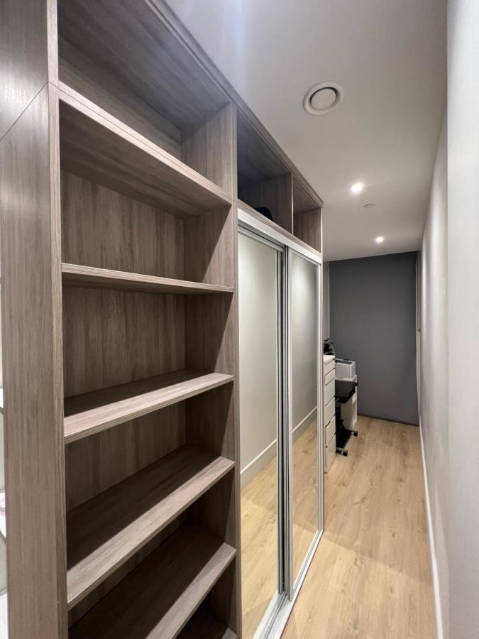 London Heathrow Airport Apartment Voyager House Terminal 12345 - Ev Electric And Parking Available ヒースロー エクステリア 写真